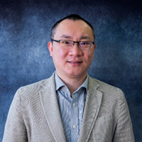 XL Headshot XL Headshot